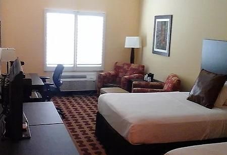 Sagebrush Hotel Crystal City Buitenkant foto